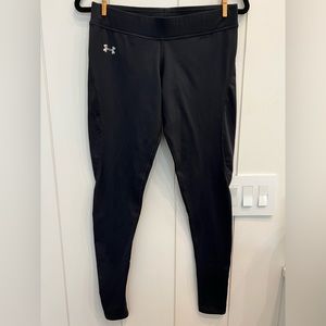 Under Armor women’s fitted cold gear size M